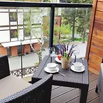 Apartament A19 Green Park -basen ,sauny ,silownia ,jacuzzi شقة شكلارسكا بوريبا