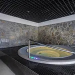 Apartament A19 Green Park -basen ,sauny ,silownia ,jacuzzi شقة