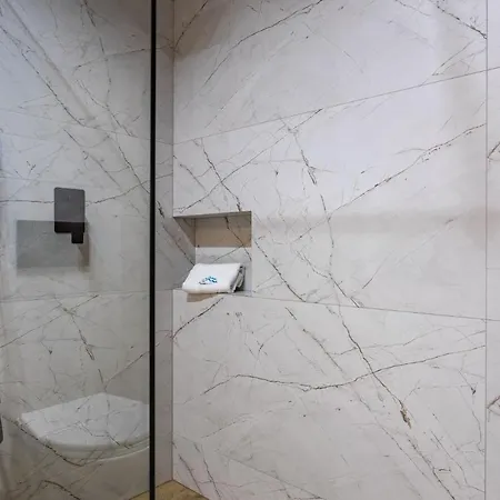 Apartament A19 Park -basen ,sauny ,siłownia ,jacuzzi *