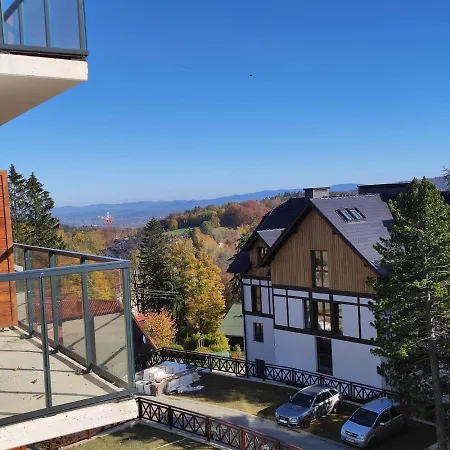 Apartament A19 Green Park -basen ,sauny ,silownia ,jacuzzi شقة